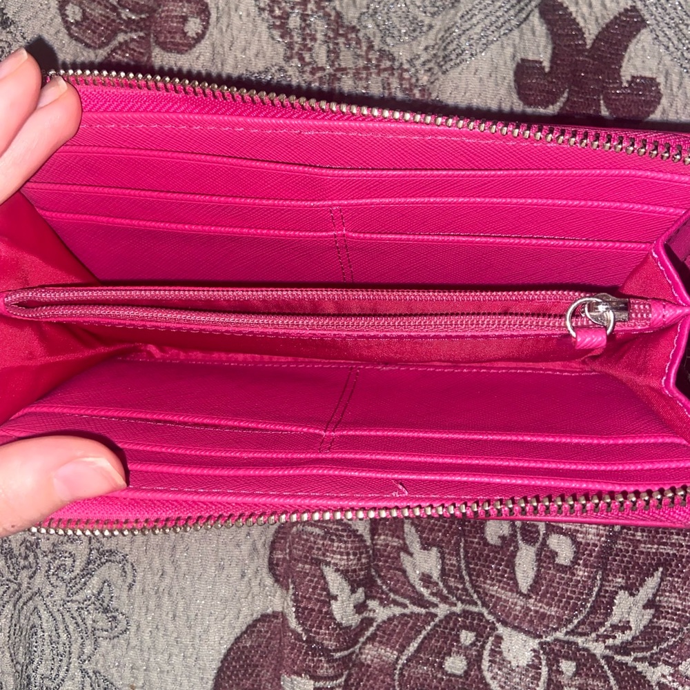 Coach Wallet - Picture 4 of 5